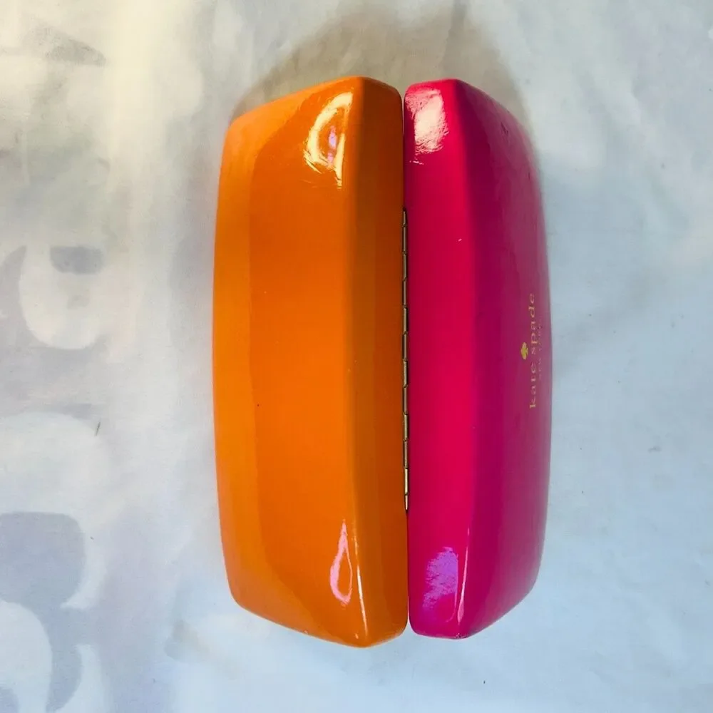 #8338 KATE SPADE PINK CLAM EYEGLASSES CASE